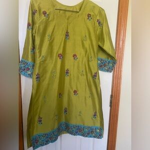 3 pc Pakistani Indian Shalwar Kameez lime green XS